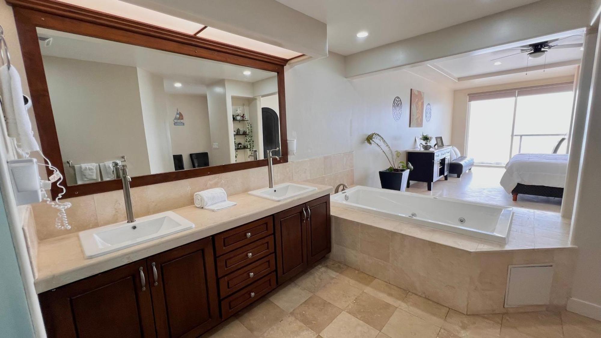 רוסריטו Beautiful Beach Front Condo Near Downtown מראה חיצוני תמונה
